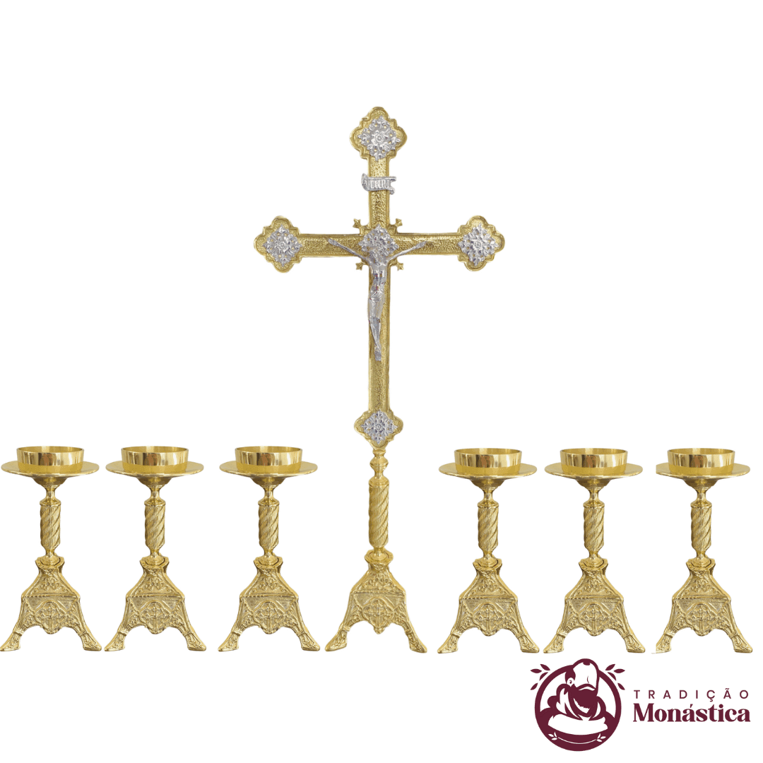 Conjunto de Castiçal de Vela e Cruz para Altar - Exclusivo - Bronze  - 1