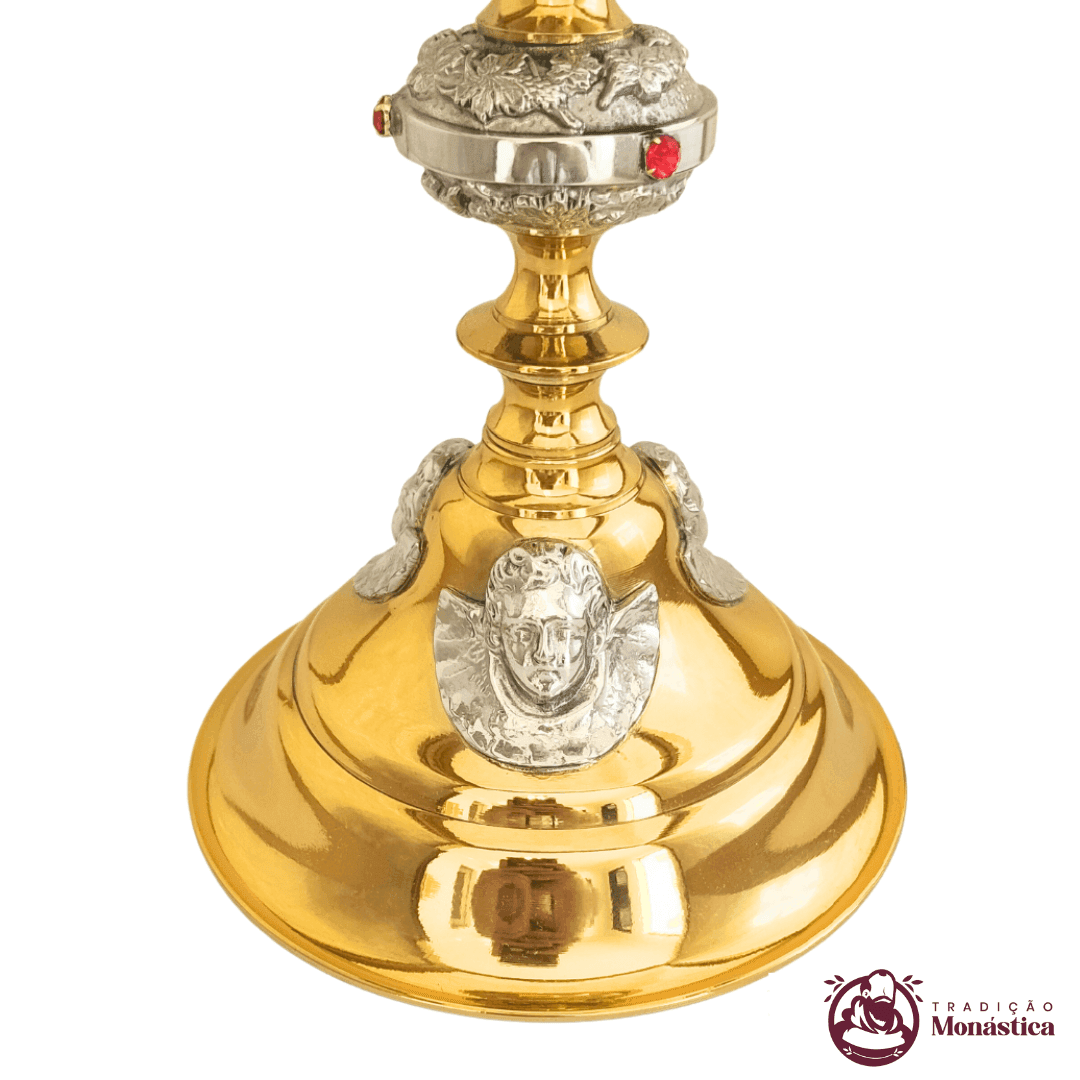 Cálice Banhado em Ouro - com Detalhes de Anjos - Grande  - 3