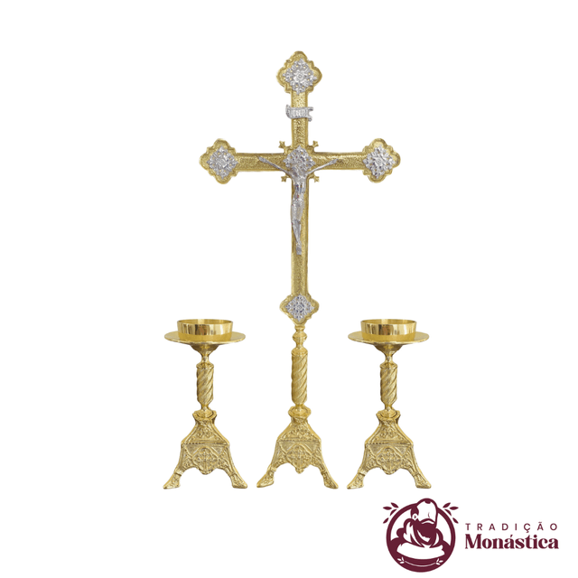 Conjunto de Castiçal de Vela e Cruz para Altar - Exclusivo - 3pçs Bronze