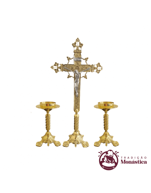 Conjunto de Castiçal de Vela e Cruz para Altar - Tripé Pequeno - 3pçs Bronze