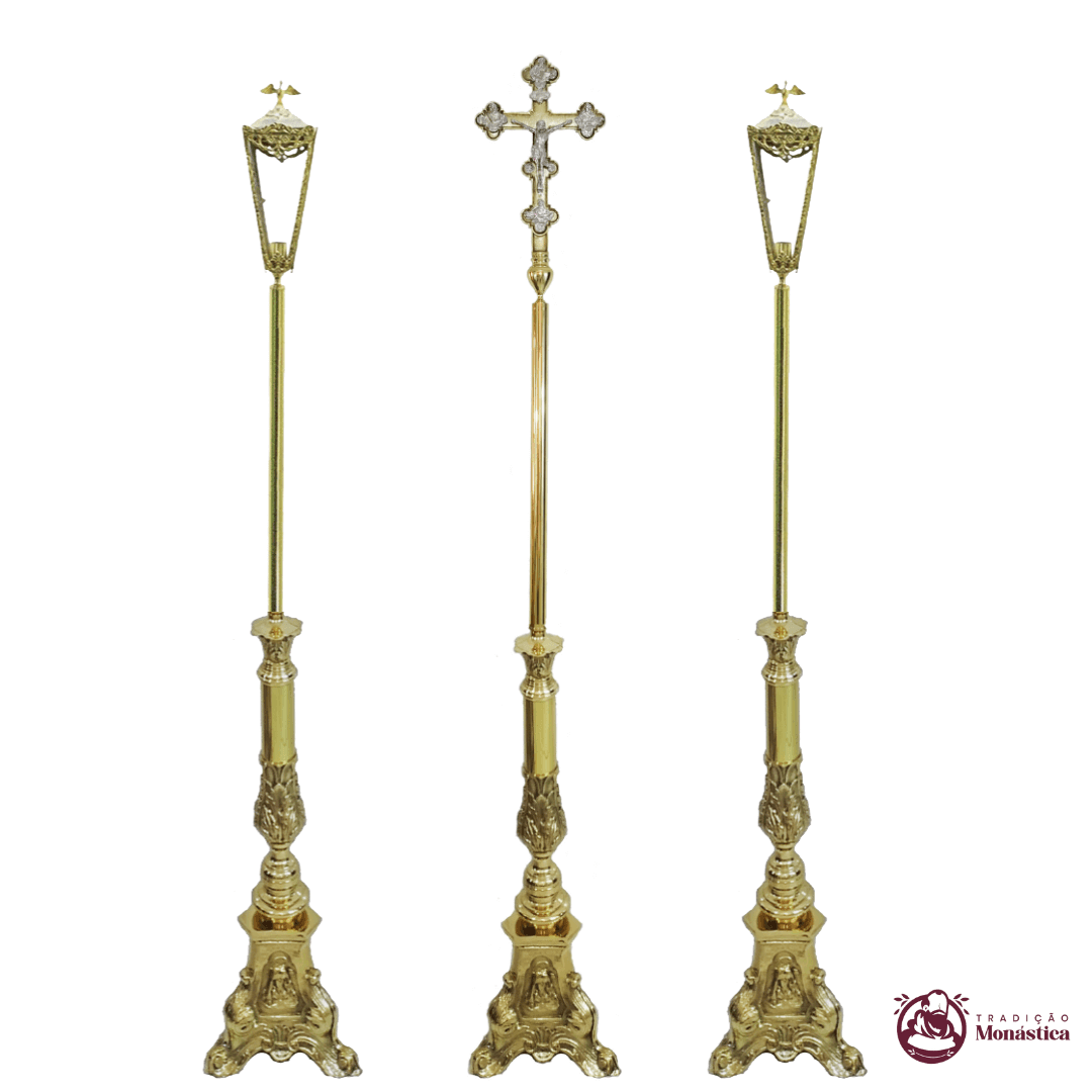 Conjunto de Cruz e Tochas para Procissão - Base Jesus, Maria e José