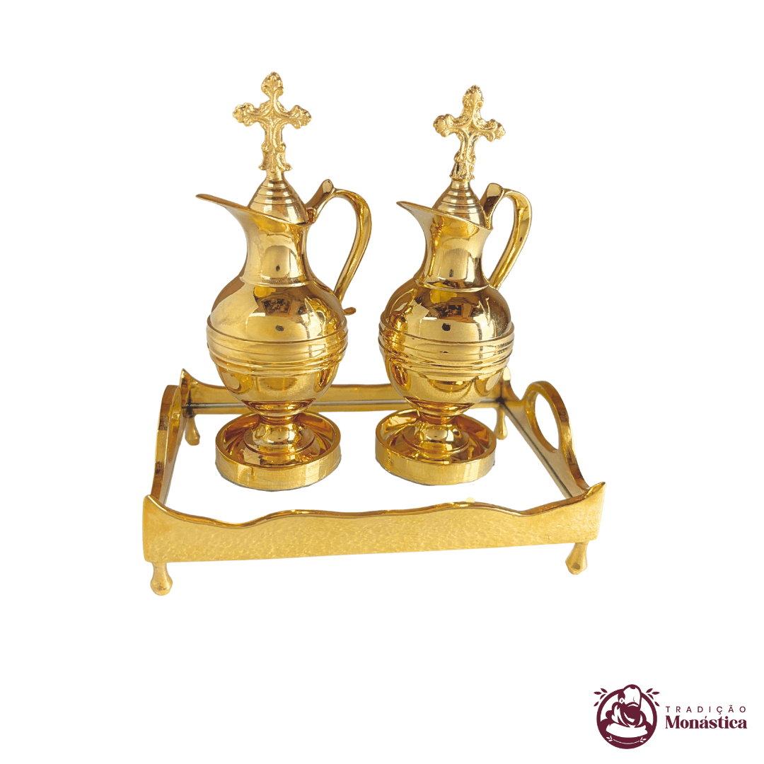 Conjunto de Galhetas de Metal - Banho em ouro