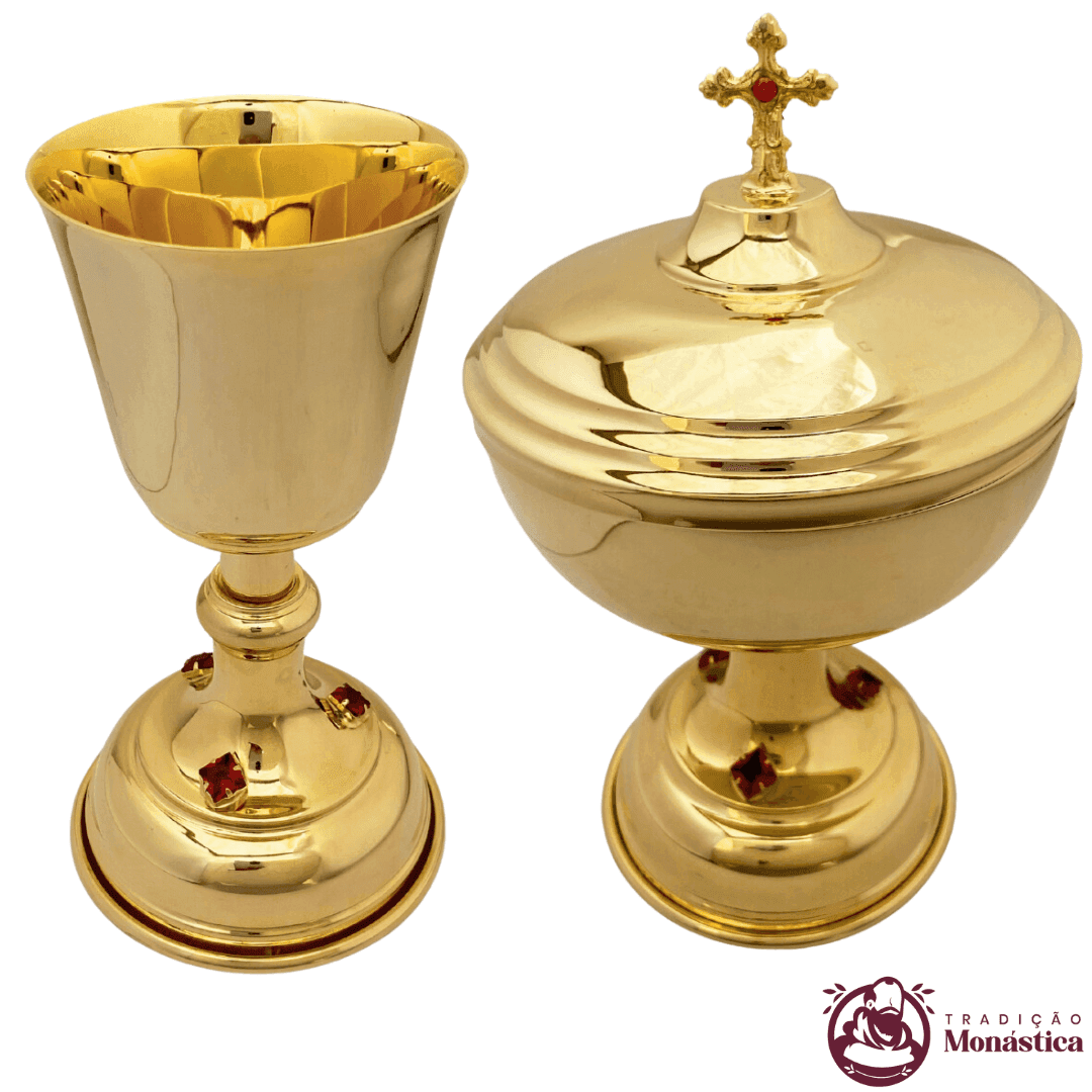 Conjunto de Cálice e Âmbula com Detalhes em Pedras Vermelhas - Pequeno - 1